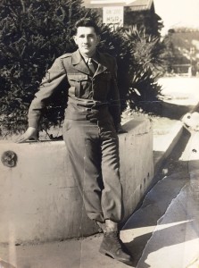 Sr. Dorian de Ed, 1945 no Omiya, Japão